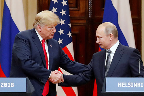 Trump y Putin Trump da más credibilidad a Putin que a sus propias agencias de inteligencia